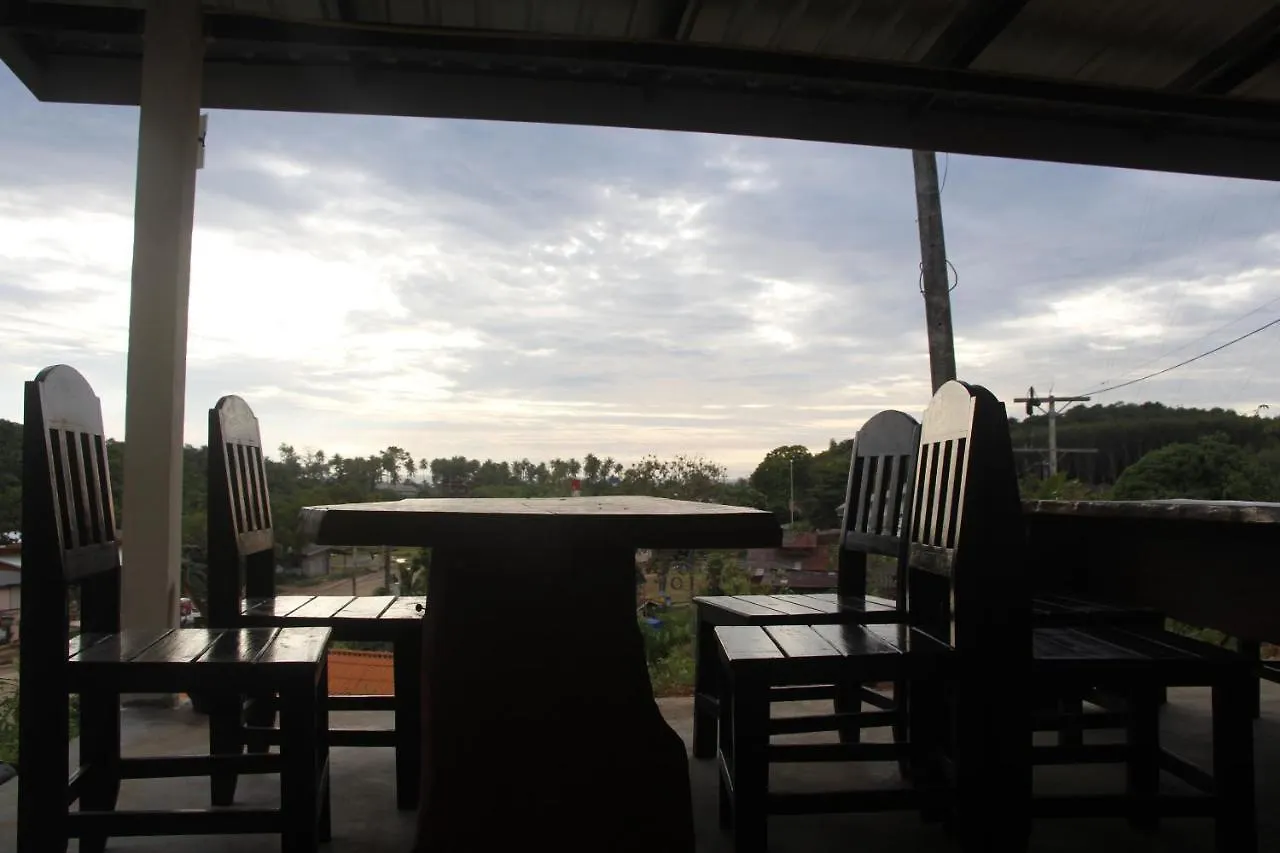Phusan Bungalow Koh Lanta Thailand